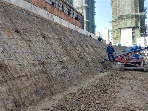 金川建筑边坡支护
